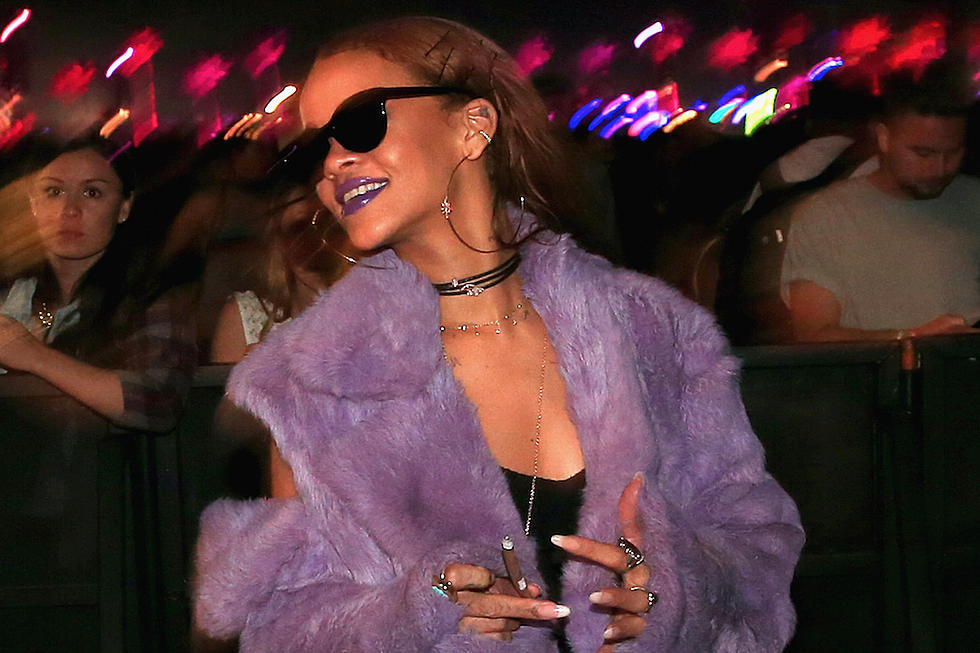 Rihanna&#8217;s Munchies Run Proves She Has a Stoner&#8217;s Mentality [VIDEO]