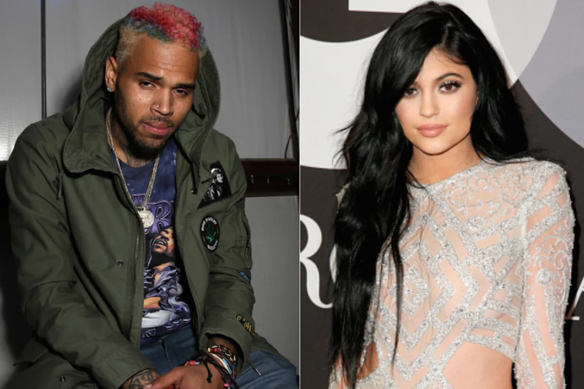 Chris Brown Gets Slammed By Kylie Jenner for Posting Transphobic ...