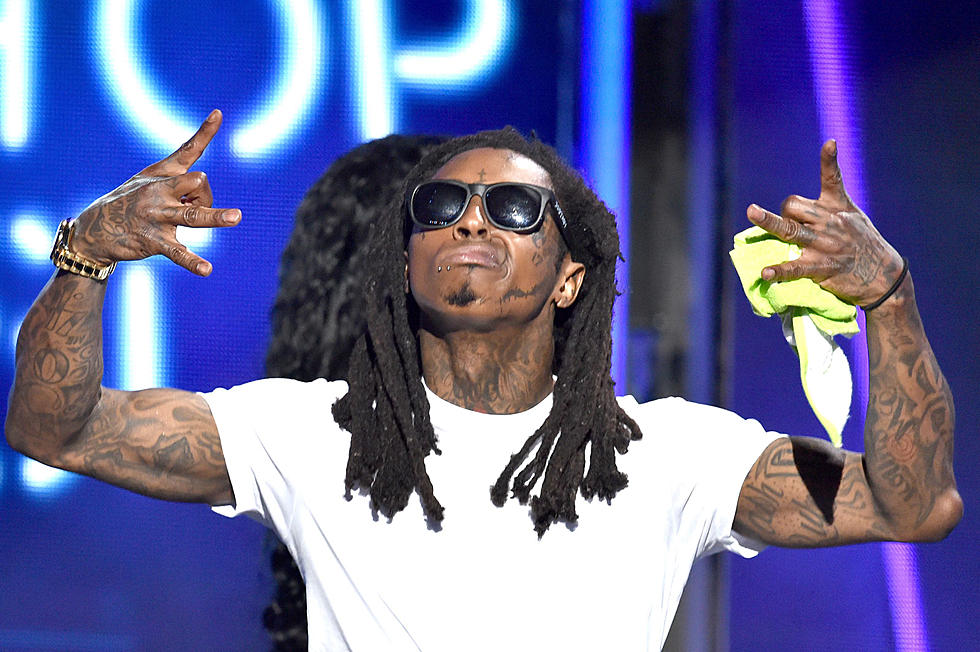 Lil Wayne Sets Record Straight About His Favorite NFL Team, Talks “Straight Outta Compton,” and More [VIDEO]