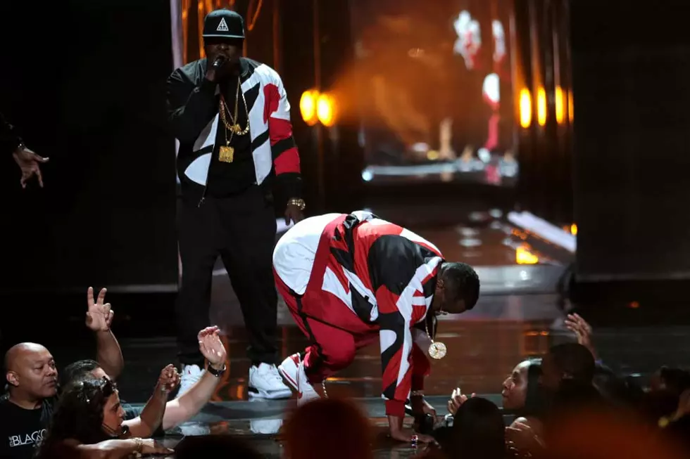 Diddy Falls Into Hole on Stage During Bad Boy Reunion Performance at 2015 BET Awards [VIDEO]
