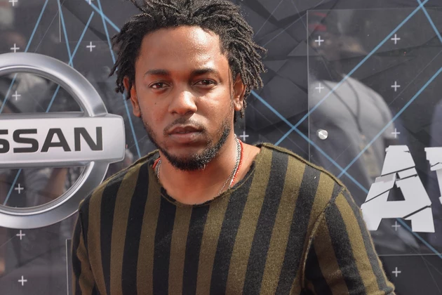 Kendrick Lamar Talks Grammy Nominations, Drake &#038; Obama in New York Times Interview