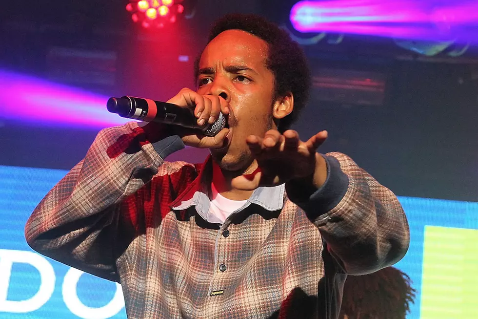 Earl Sweatshirt Punches Fan Onstage Who Tries to Hug Him [VIDEO]