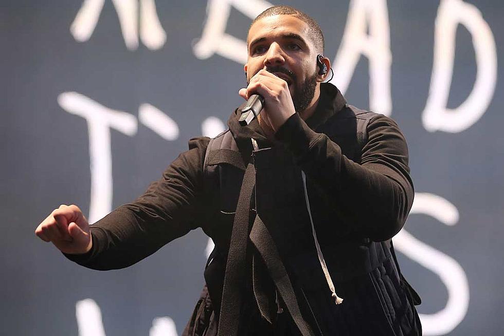 Drake Performs ‘Hotline Bling’ & More at Bat Mitzvah [VIDEO]