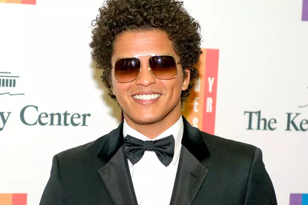 Bruno Mars Accused of Stealing &#8216;Uptown Funk&#8217; Sound From Angie Stone Group