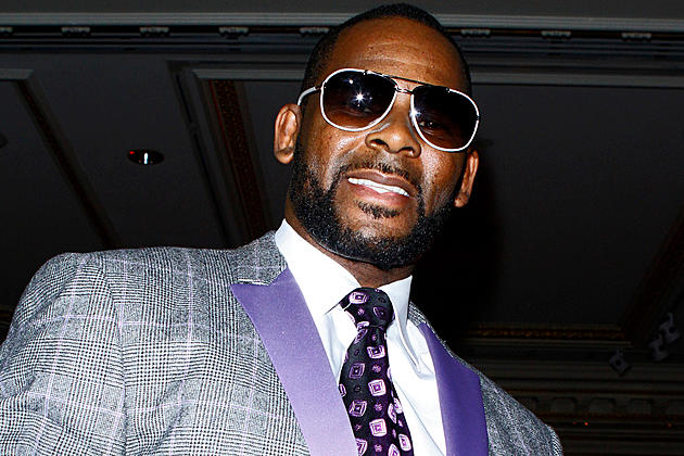 R. Kelly Addresses Sex Cult, Pedophilia Accusations On 19-Minute Long &#8216;I Admit&#8217; Song