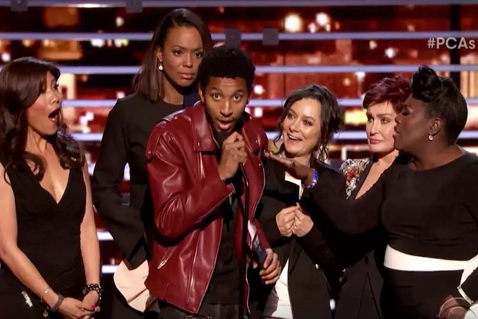 Kanye West Fan Crashes People’s Choice Awards and Shouts Out Kevin Gates [VIDEO]