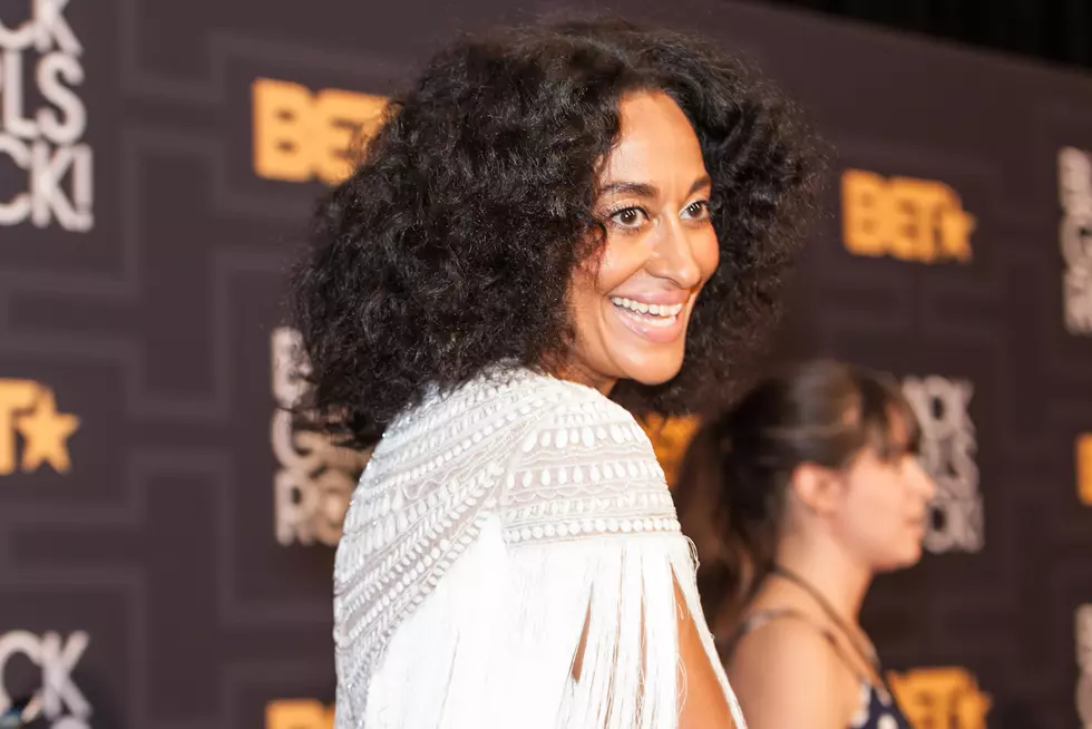 Tracee Ellis Ross Teases ‘Girlfriends’ Reunion On Black-Ish