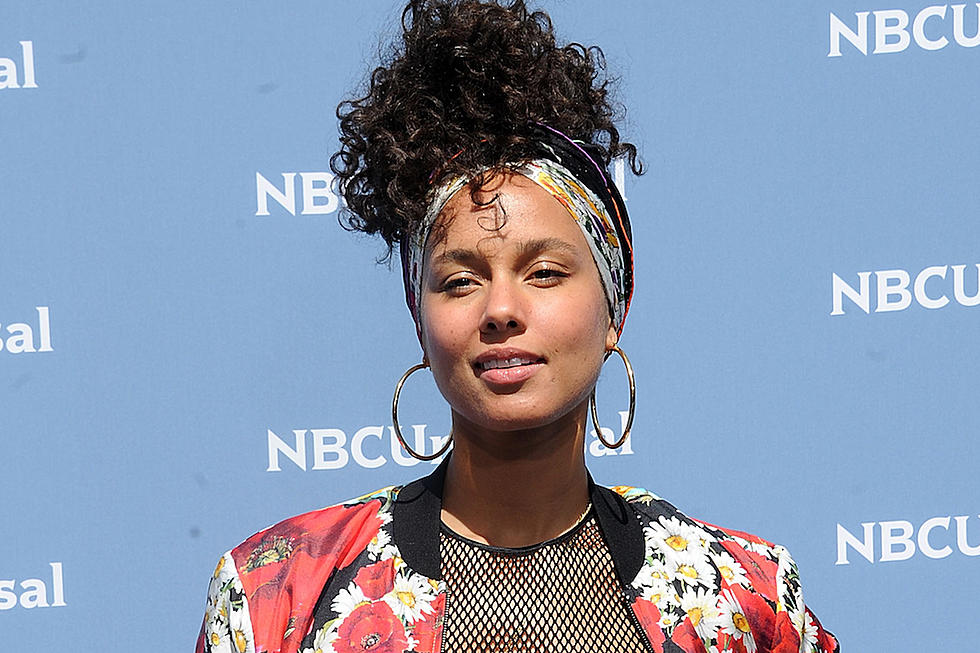 Alicia Keys Launches #NoMakeUp Movement: ‘I Don’t Want to Cover Up Anymore’