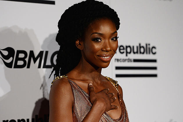 Brandy Continues Battle With Her Record Label For $1 Million
