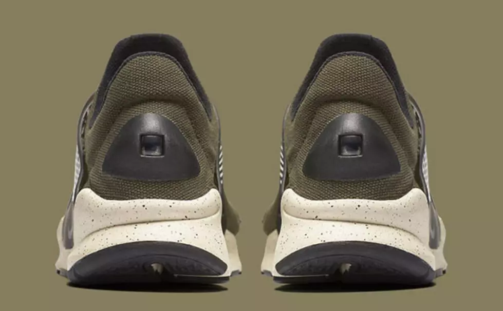 Sneakerhead: Nike Sock Dart Cargo Khaki