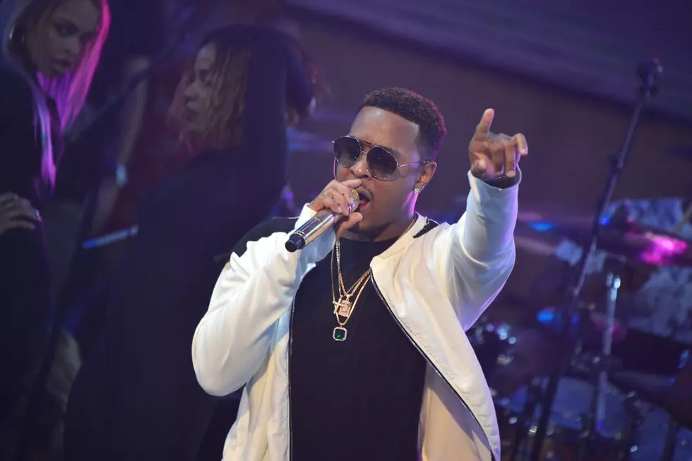 Jeremih Takes a Tumble at Pitchfork Music Festival [VIDEO]