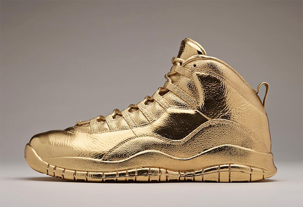 Sneakerhead: Drake’s 24K Gold Air Jordan 10 OVO