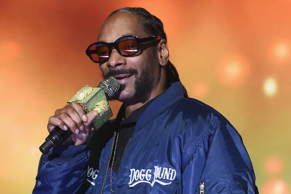 Snoop Dogg Claims Guinness World Record