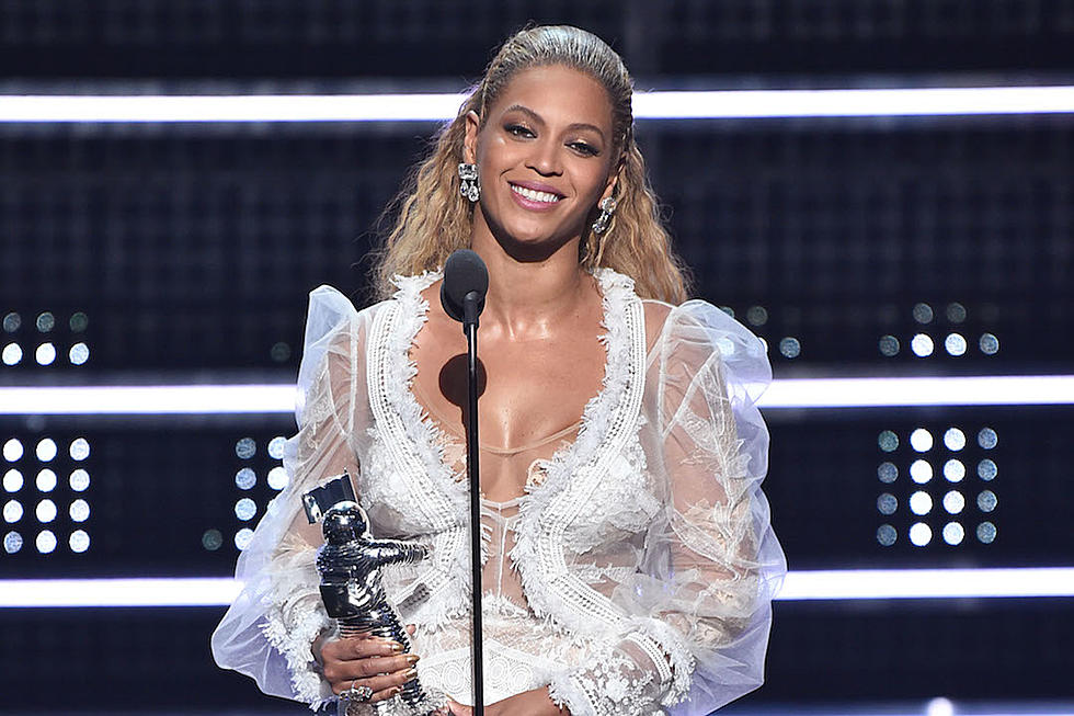 Beyonce’s ‘Formation’ Wins Video of the Year at the 2016 MTV Video Music Awards [WATCH]
