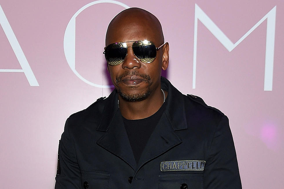 Watch Dave Chappelle Speak at Ohio Protest Against Trump's 'Muslim Ban'