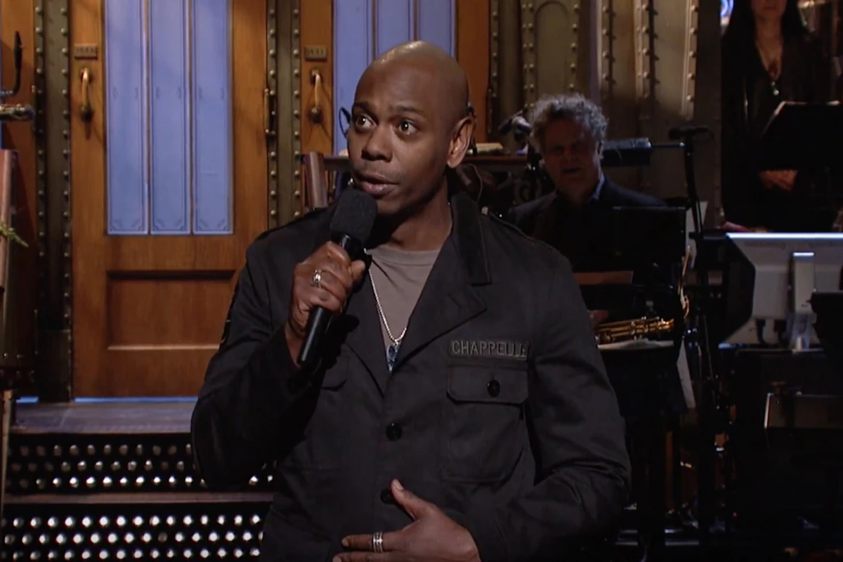 Dave Chappelle Delivers Hilarious Monologue, Even Funnier Skits on 'SNL