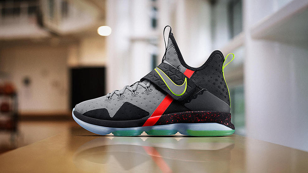 Nike LeBron 14