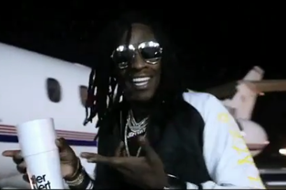 Young Thug Shares a New Song With 21 Savage Before Boarding a Private Jet [WATCH]