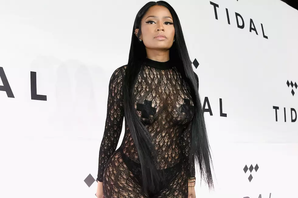 Nicki Minaj Celebrates Her New Billboard Record by Twerking [VIDEO]