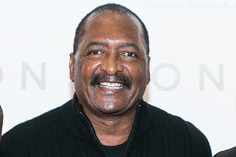 Beyonce’s Dad Mathew Knowles Gets Dragged Over Twins Announcement Tweet