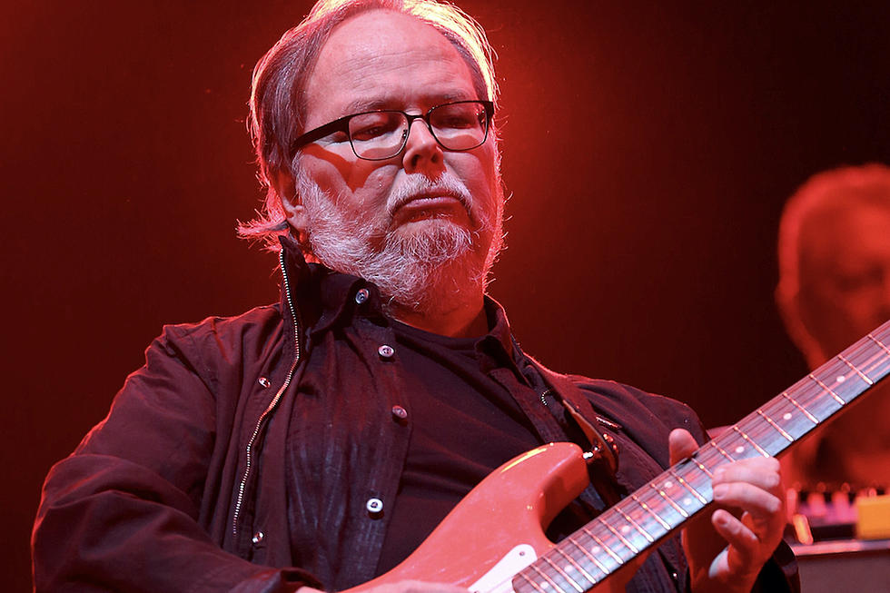 Talib Kweli, Questlove, Pharoahe Monch and More Pay Tribute to Walter Becker of Steely Dan 