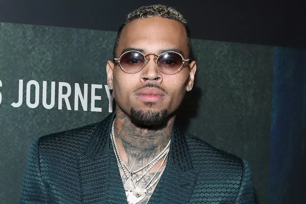 Chris Brown Says He Has &#8216;Like 800&#8242; Unreleased Songs on His Phone