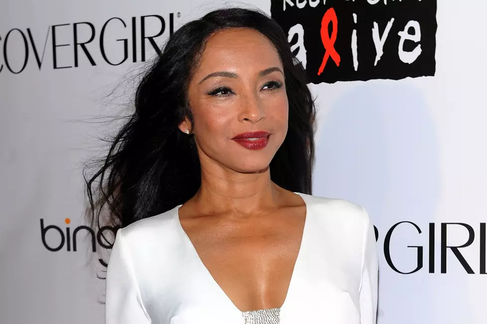 Sade Returns With New Song 'Flower of the Universe' 