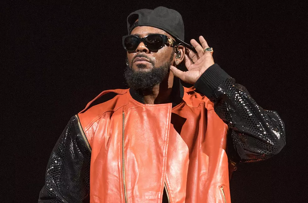 Melz On The MIC: Your Continued Defense Of R. Kelly Is Trash