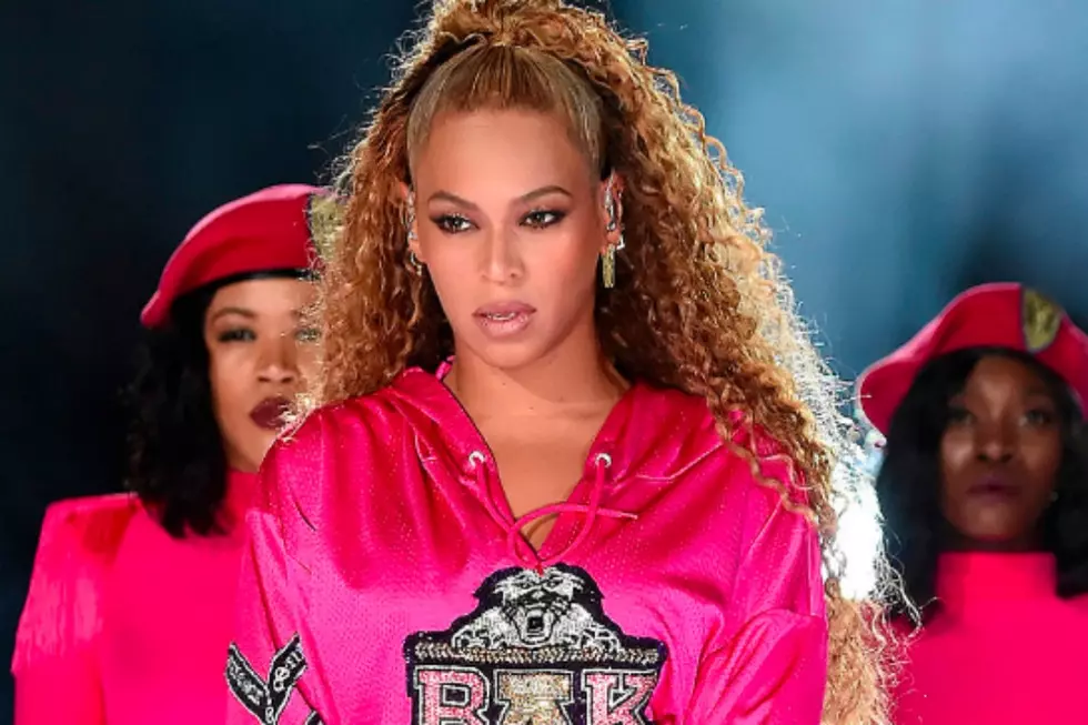 Beyonce Gives Butterfly Ring From JAY-Z  to London Museum