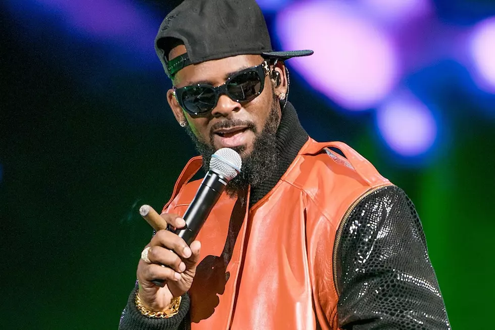R. Kelly’s Manager Allegedly Threatened Joycelyn Savage’s Father