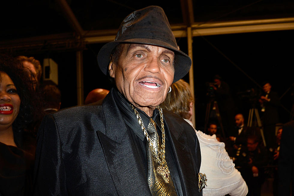 Joe Jackson Dies: Family and Others React on Twitter