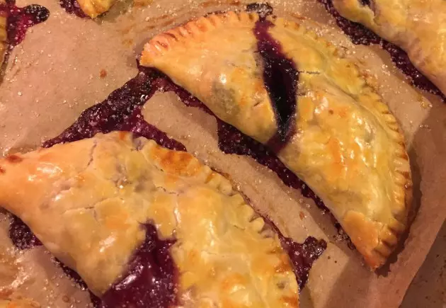 Try This Recipe For The Tastiest Berry Hand Pies