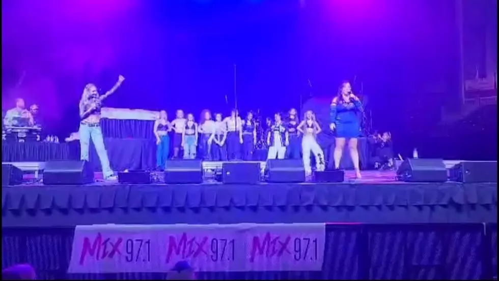 Credit: Josh Rath Nikki V. and Lacey Sullivan from Mix 97.1 open the night with a little comedy and dancing.