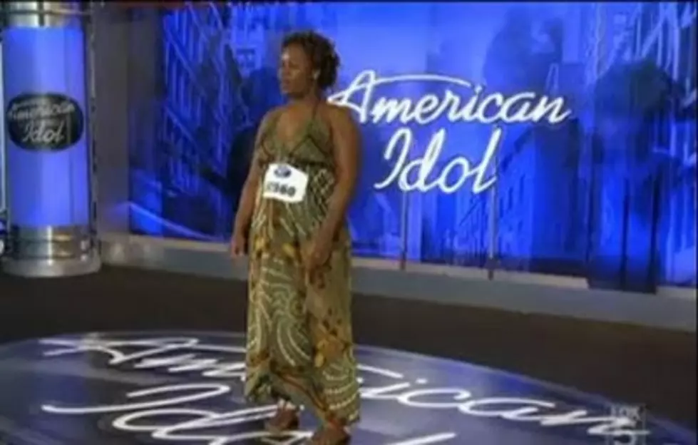 Dirt: Is Aniston Really Adopting a Mexican Kid??? & Idol Contestant Says It’s Cuz She’s Fat!!!