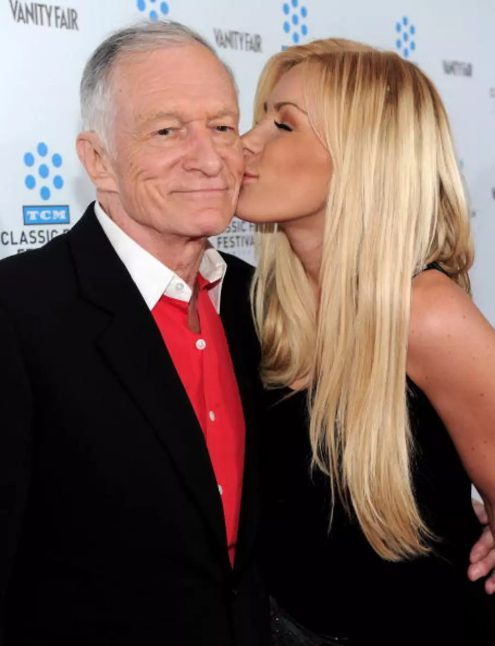 Hollywood Dirt: Hugh Hefner Dumped!!! The Wedding Drama Details &#038; Arnold&#8217;s Lovechild Baby Mama Breaks Her Silence