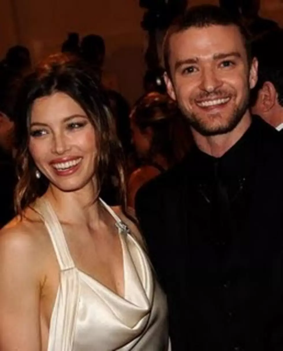 Hollywood Dirt: Justin Timberlake and Jessica Biel – Together Again??? & Jennifer Aniston Doesn’t Blame Angelina Jolie
