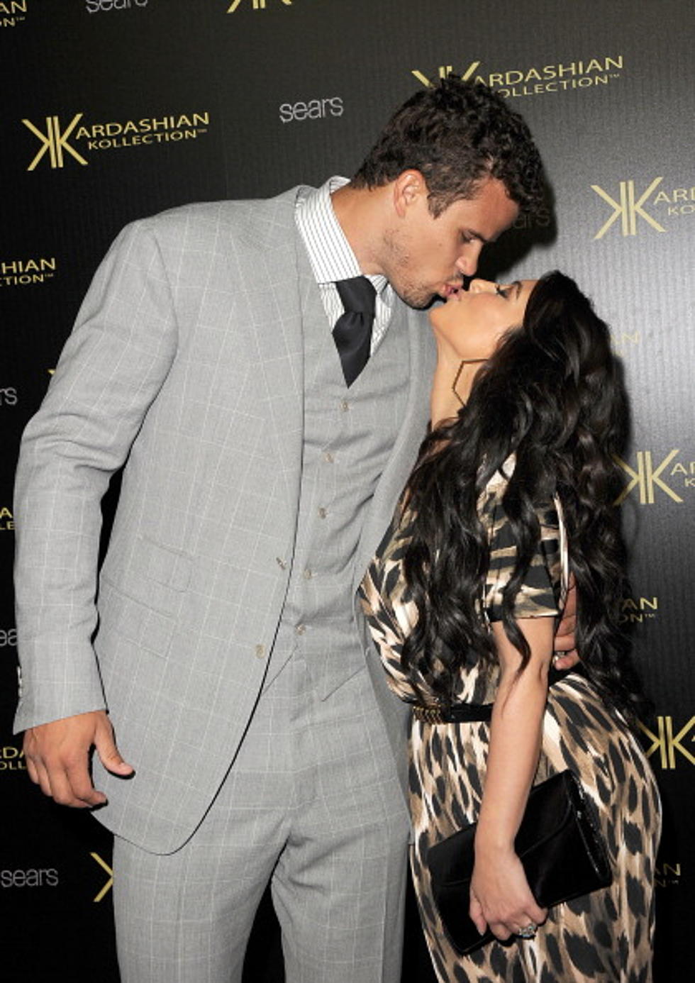 Hollywood Dirt: It’s Official!!! Kim Kardashian and Kris Humphries Tie the Knot!!!