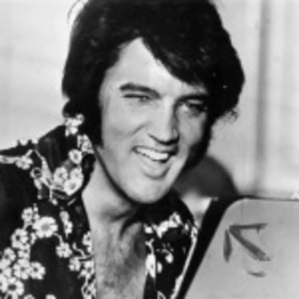 Mike and Tricia Web Exclusive: Elvis Presley’s Last Moments [AUDIO]