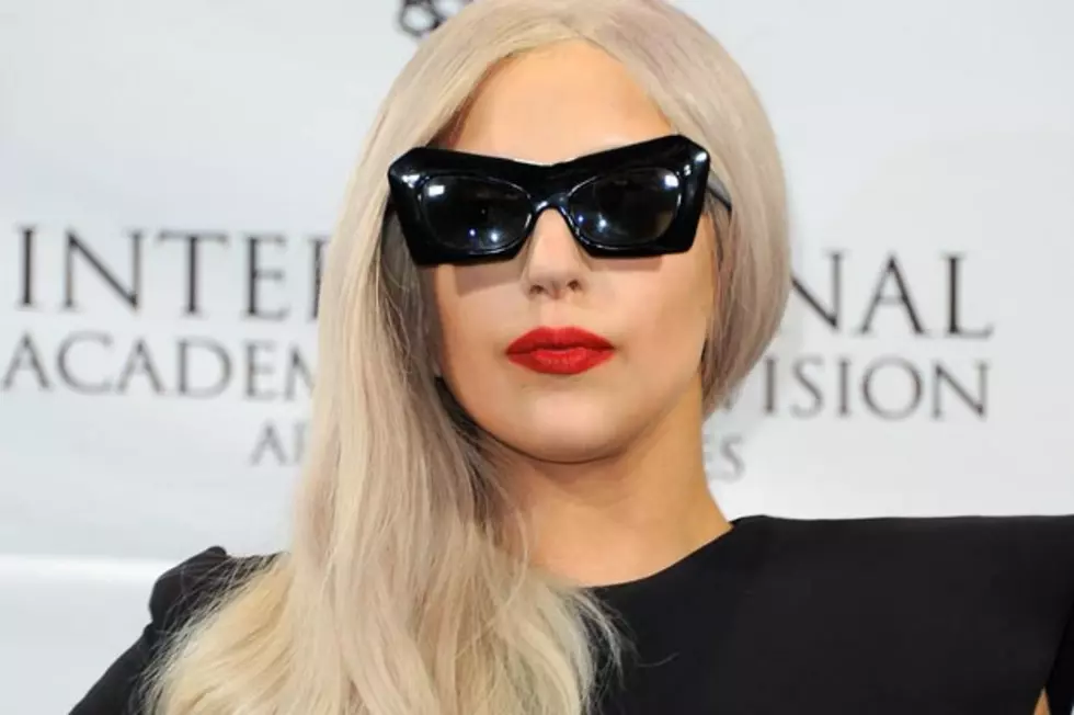 Lady Gaga Splits Earnings With Her Father