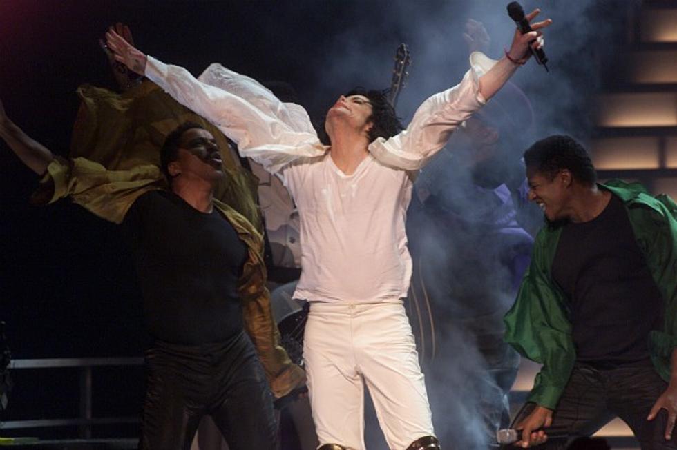 Watch the ‘Michael Jackson: The Immortal’ Tour Video