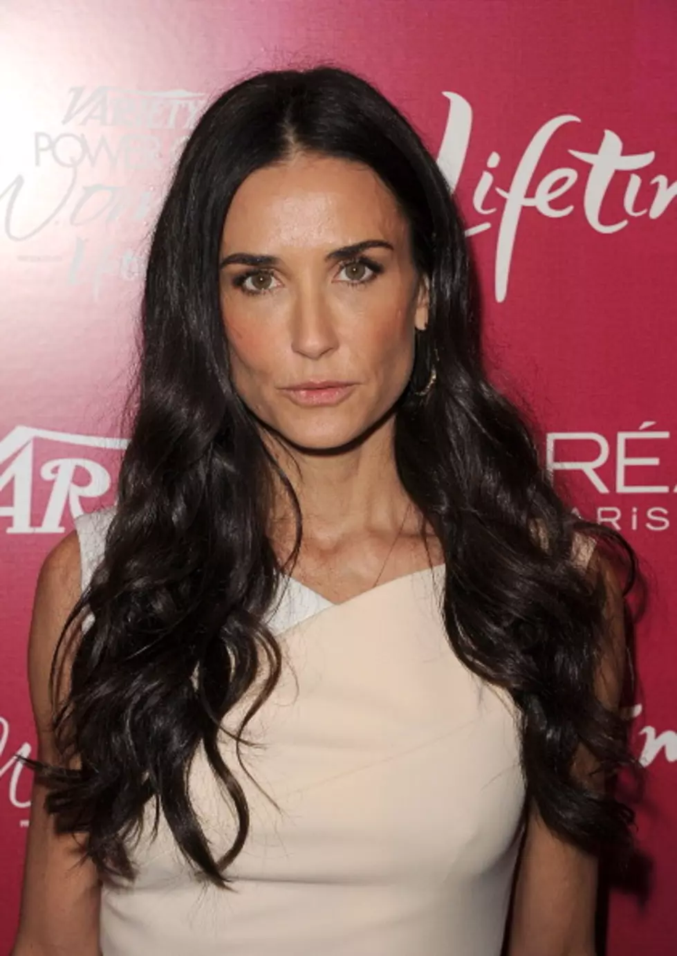 Hollywood Dirt: Demi Moore Rushed to Hospital + Did Cameron Diaz Get Her Face Done? [PHOTO]