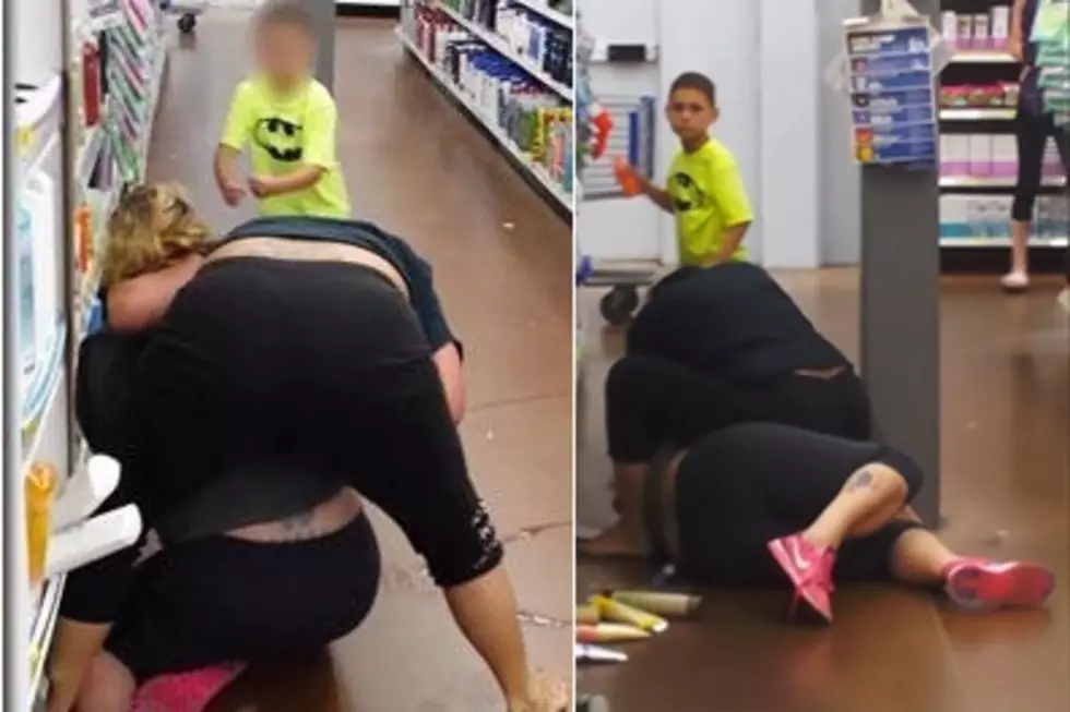 Mother and Son Team Up in WalMart Shampoo Aisle Brawl