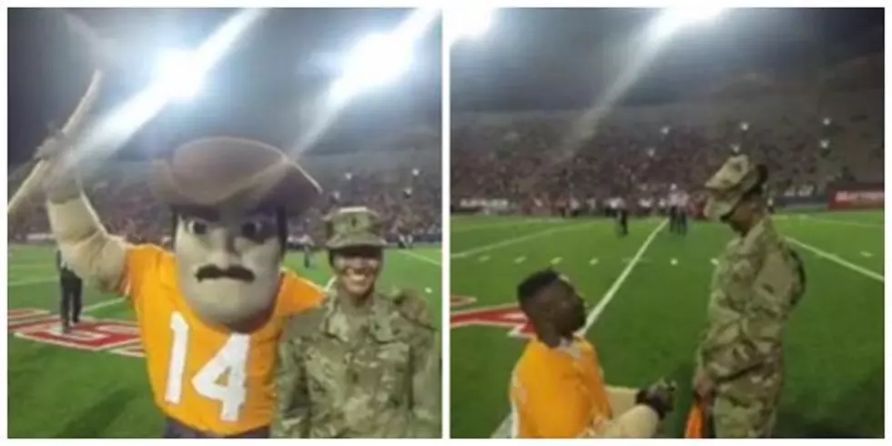 ‘Paydirt Pete’ Proposes to Fort Bliss Soldier at UTEP Football Game