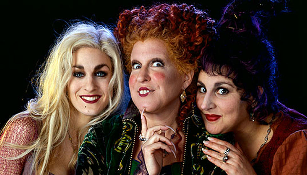 Trick-or-Treat, Watch ‘Hocus Pocus’ at the Fountains Saturday