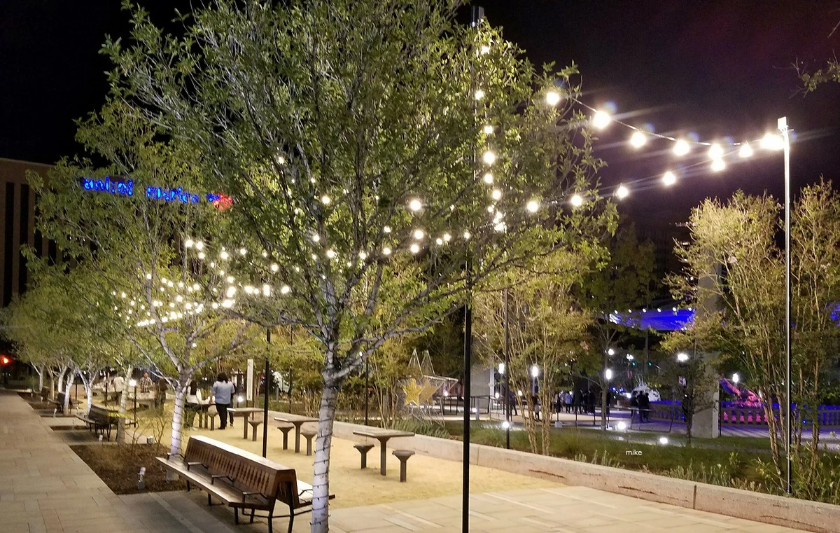 First Look The New Christmas Lights Display at San Jacinto Plaza