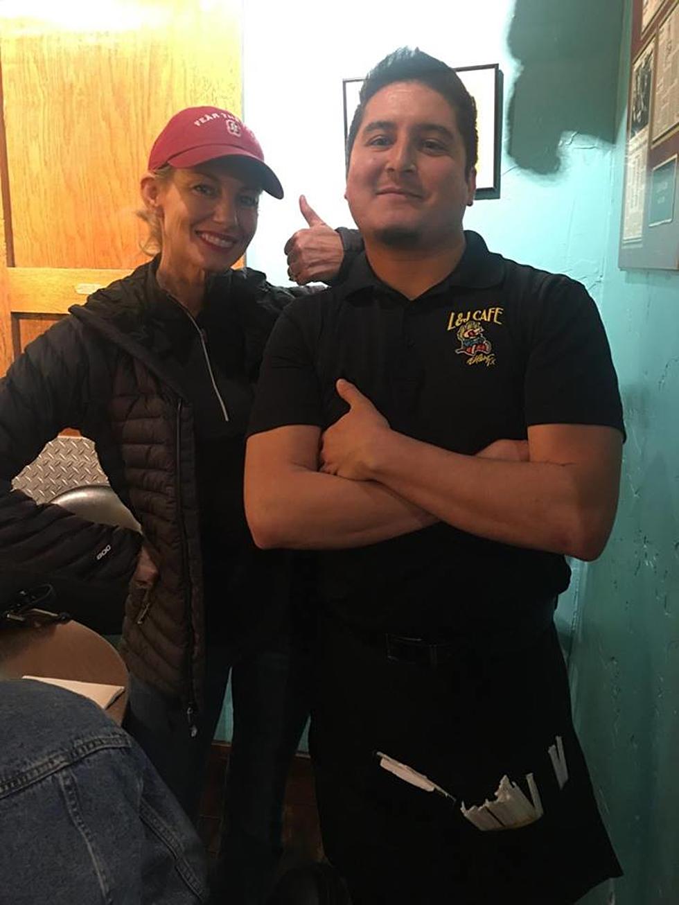 Country Superstar Faith Hill Spotted At L & J Cafe In Central El Paso