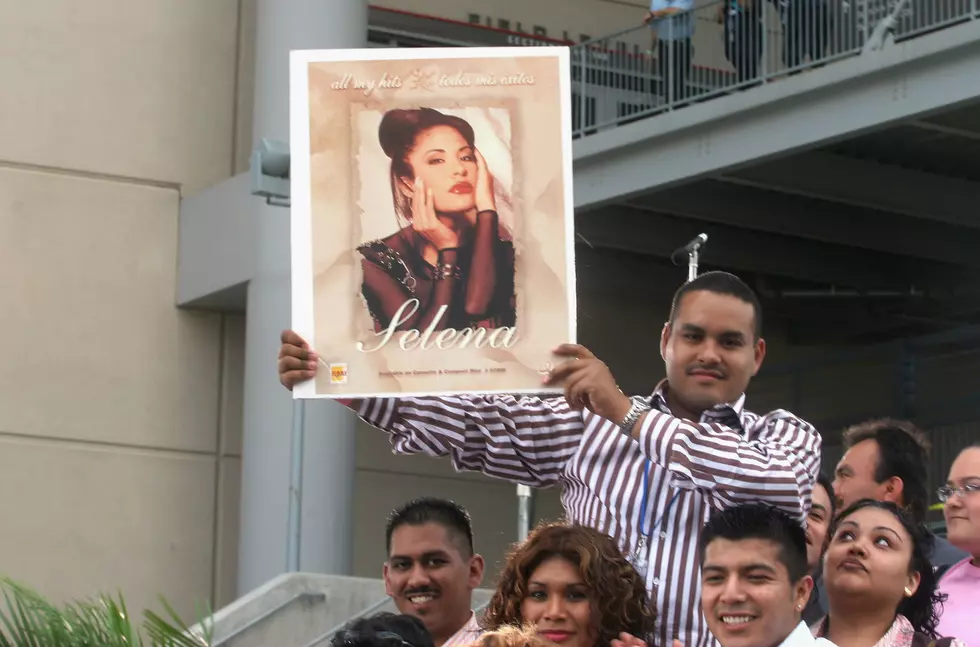 Watch: Newly Found Interview of Singer Selena Has Been Released