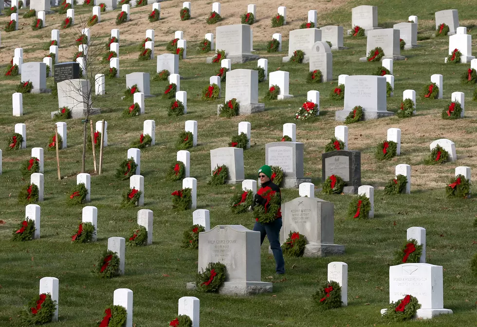 Ft. Bliss National Cemetery Holds Wreaths Across America