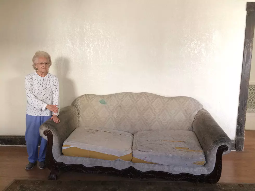 Congrats to the Winner of Our Ugly Couch Contest