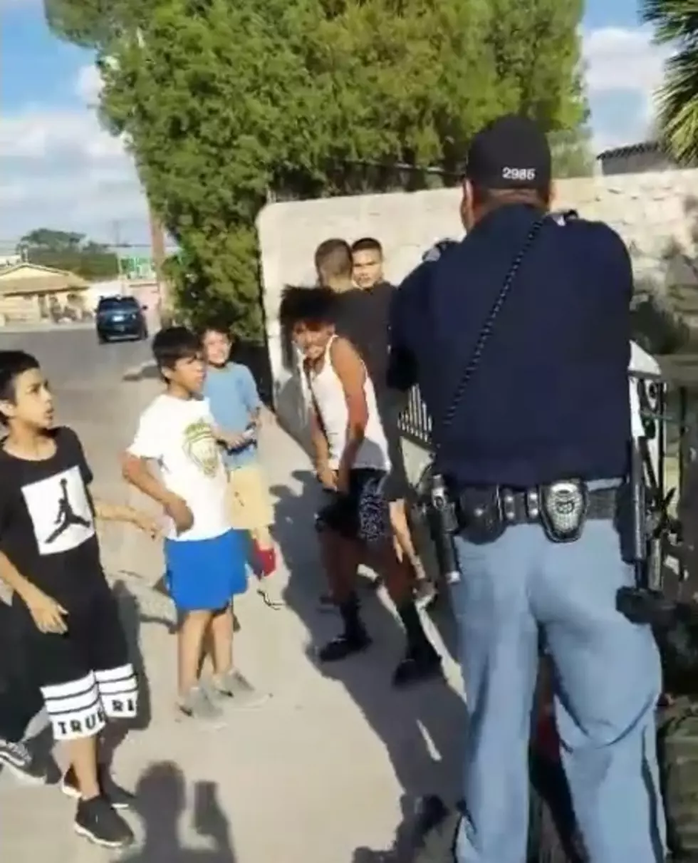 Viral Video of El Paso Police Officer Pointing Gun at Unarmed Chi